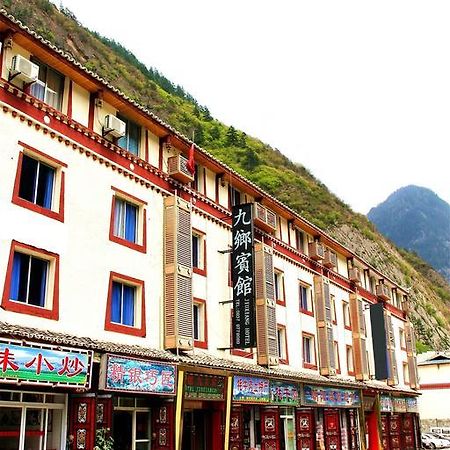 Jiuxiang Hotel Цзючжайгоу Экстерьер фото